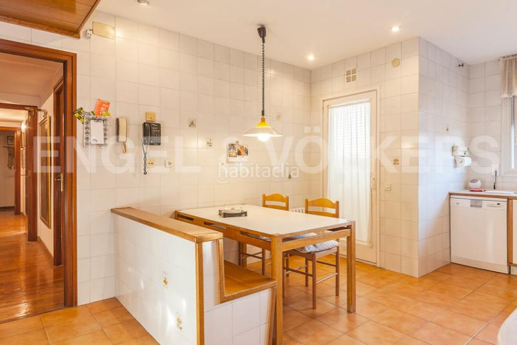 Chalet en calle de la Pineda