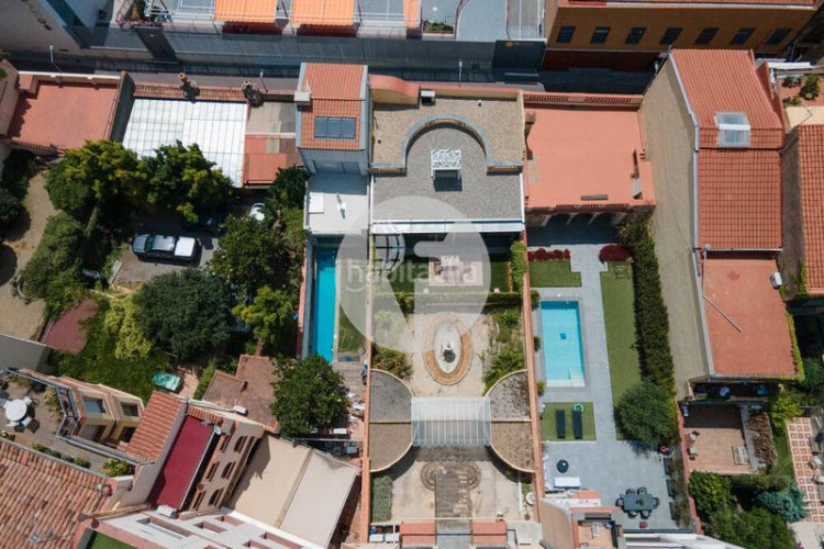 Dúplex joya modernista en el corazón en Barri del Centre Terrassa
