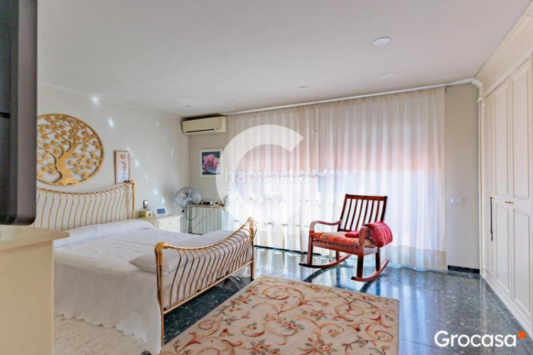 Casa amplia casa para dos familias en Les Arenes - La Grípia - Can Montllor Terrassa