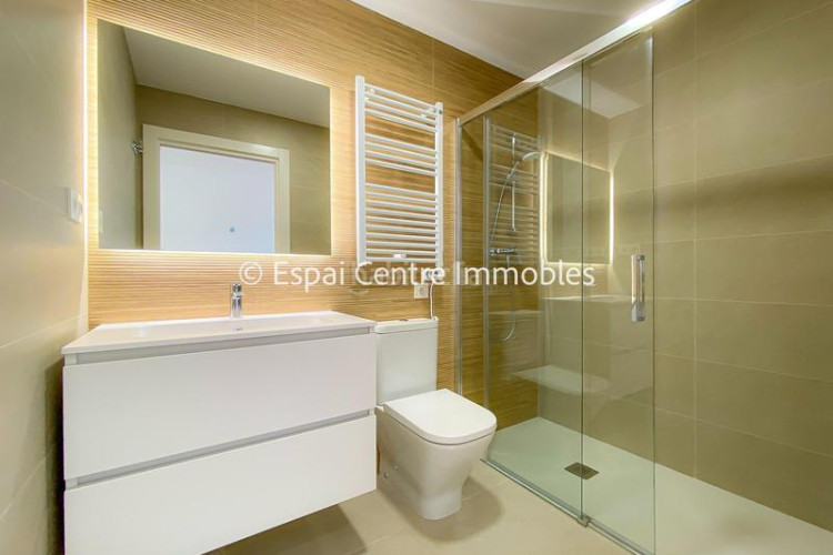 Planta baja obra nueva con alma diseño, eficiencia y confort en Terrassa