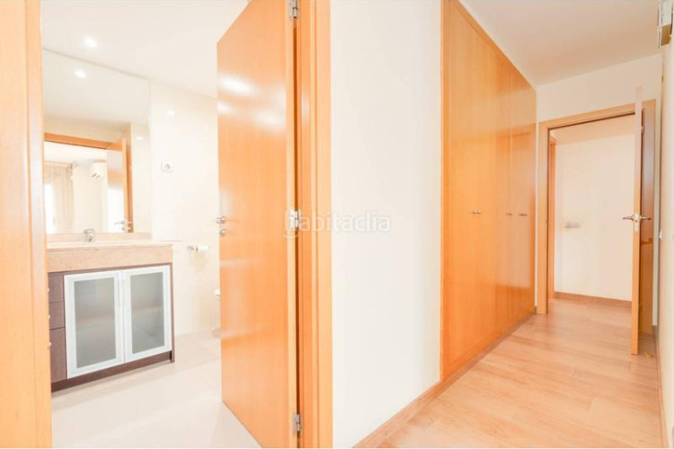 Piso Cementiri Vell, unico en la zona en Cementiri Vell Terrassa