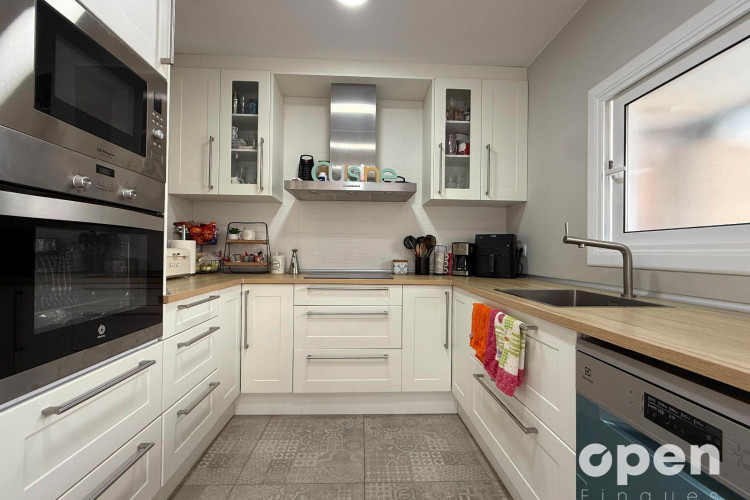 Marinel.lo Bosch, Cementiri Vell