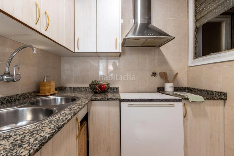 Dúplex vivienda tipo dúplex de 2habs. + garaje + patio. zona Segle XX en Terrassa