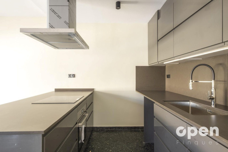 Pius XI, de, Vallparadu00EDs - Antic Poble de Sant Pere