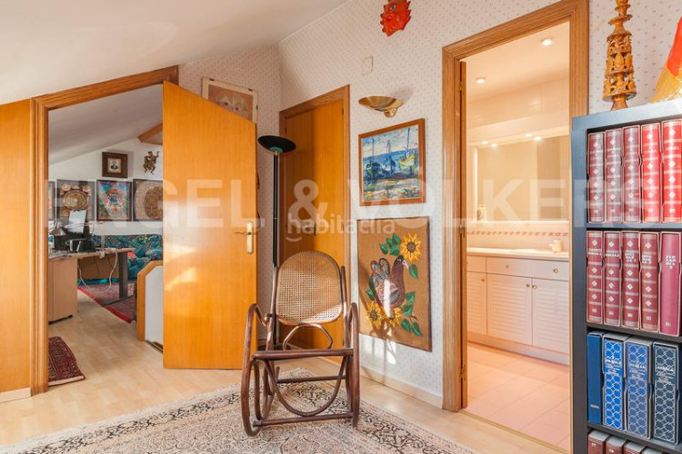 Chalet en calle de la Pineda