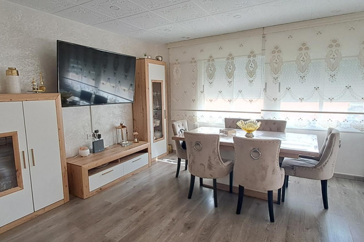 Mare de Deu del Carme, 95, Ca n'Anglada