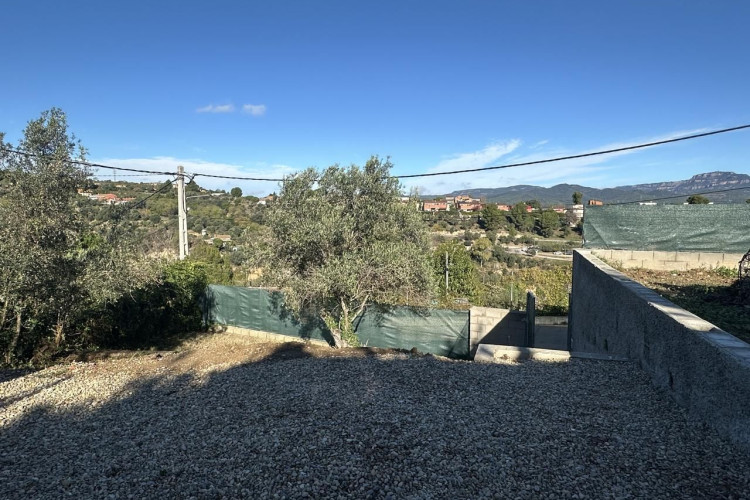 Carrer de la Llebre, Les Martines