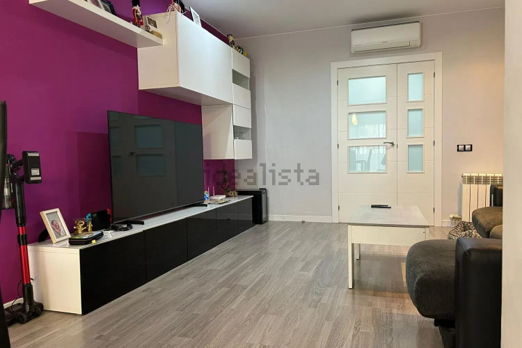 Piso en Barrio Les Arenes
