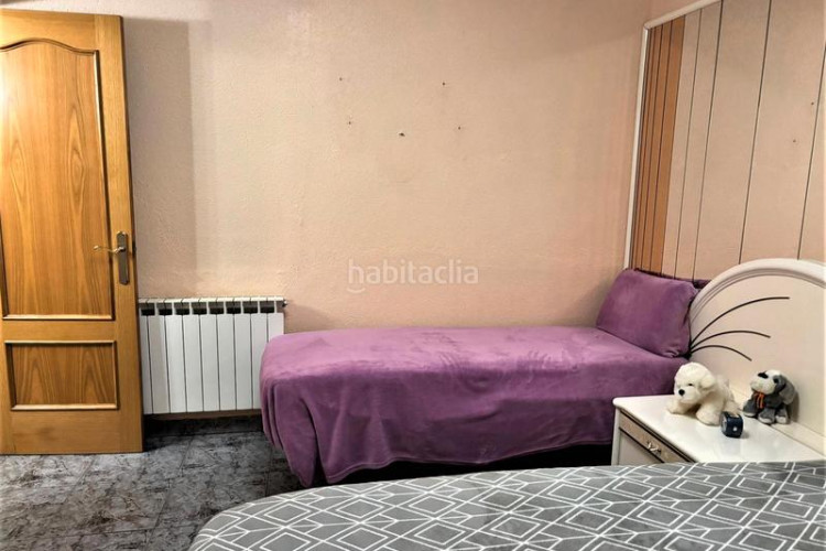Casa adosada zona de Can Palet. casa adosada de 3hab. + 1lav. + patio + terraza en Terrassa