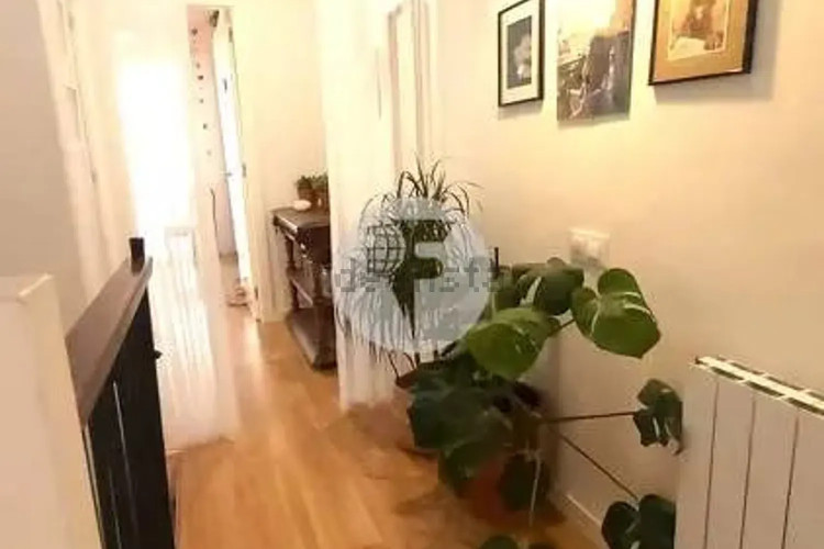 Chalet adosado en calle de Sant Llorenç