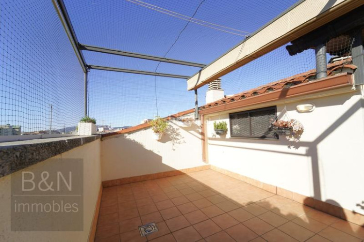 Dúplex bienvenido al hogar de tus sueños! este exclusivo dúplex es mucho más que una vivienda. en Terrassa