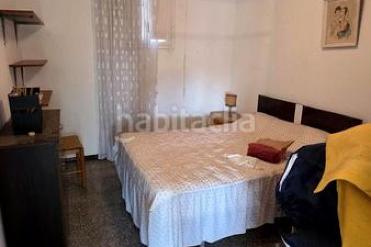 Casa  cantonera, ideal para 2 familias en Ca n'Anglada Terrassa