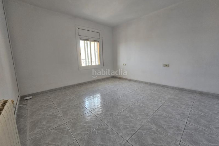 Piso amplio piso muy soleado en La Maurina Terrassa