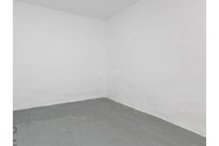 Casa Roc Blanc casa okupada en Roc Blanc Terrassa