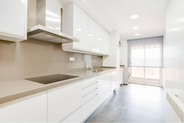 Piso Cementiri Vell, unico en la zona en Cementiri Vell Terrassa