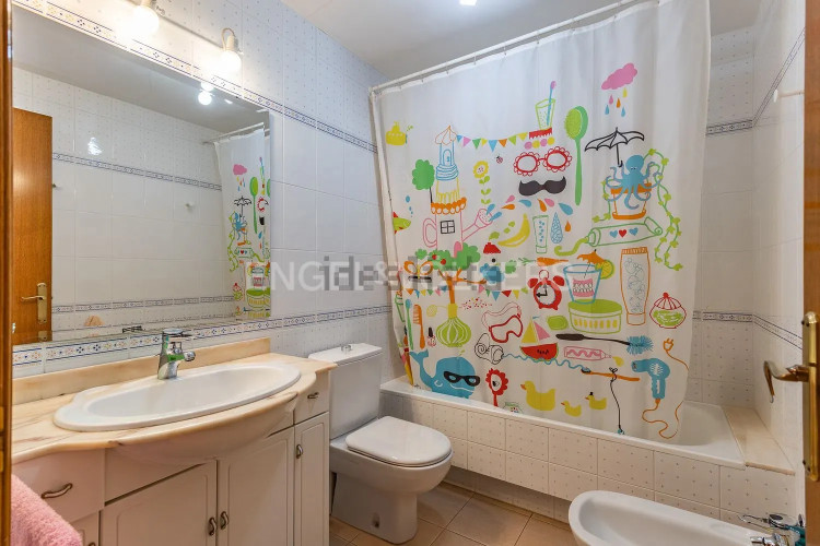 Chalet adosado en Barrio Ca n'Aurell