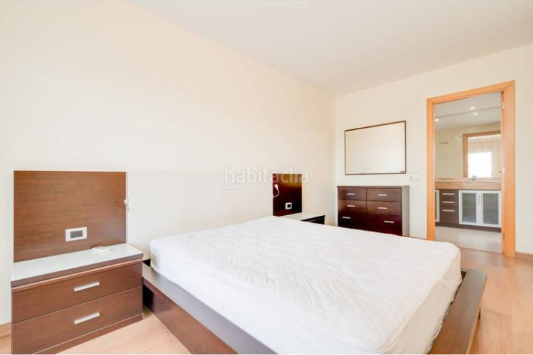 Piso Cementiri Vell, unico en la zona en Cementiri Vell Terrassa