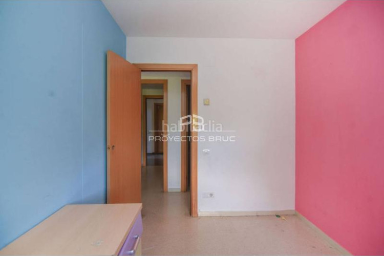 Piso  en venta en Can Roca Terrassa