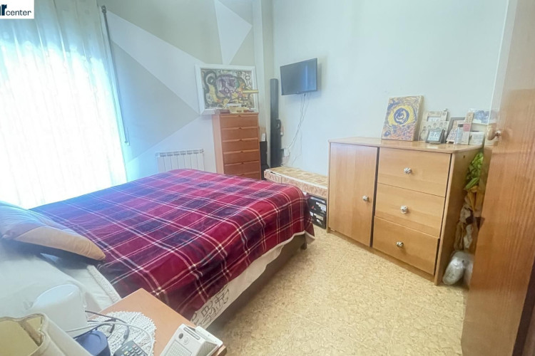  MESTRE SERRAT, Sant Pere