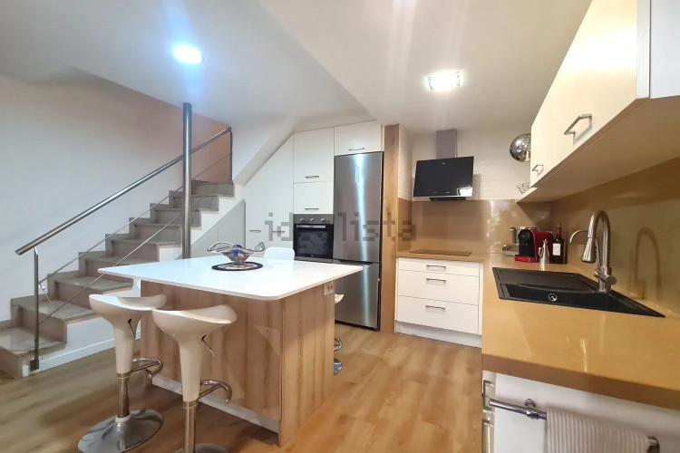 Chalet adosado en Barrio Roc Blanc