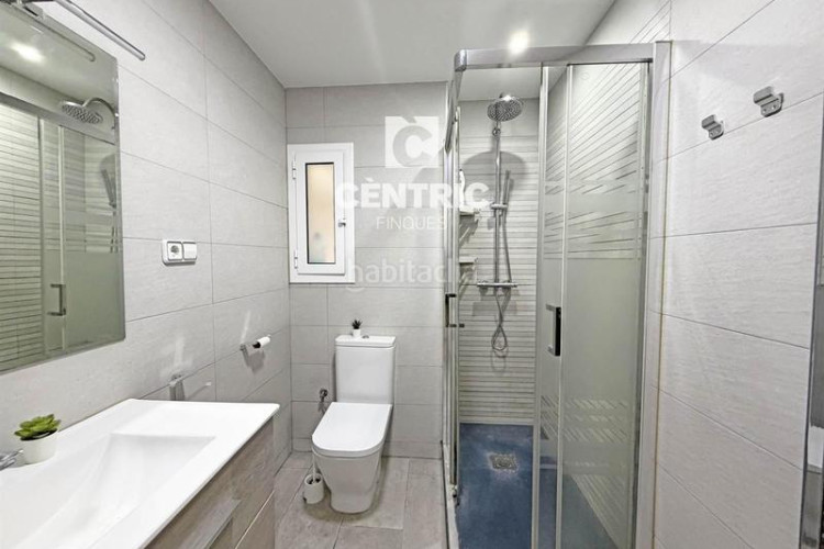 Piso ático en venta en Can Palet cerca del parque vallparadís en Terrassa
