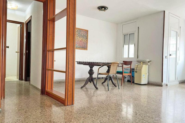 Piso  en venta zona escoles en Cementiri Vell Terrassa