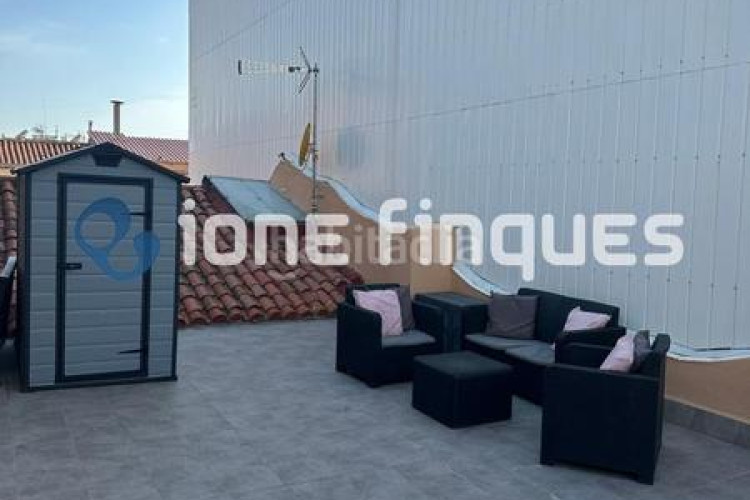 Casa adosada ione finques ofrece en Les Arenes - La Grípia - Can Montllor Terrassa