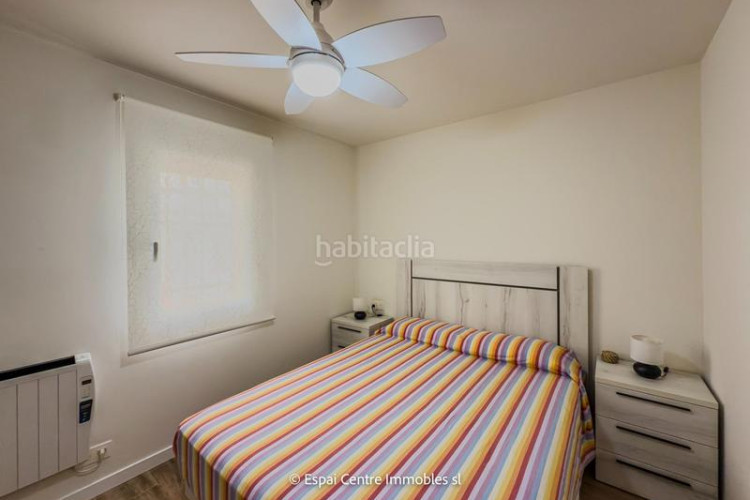Casa adosada en exclusiva casa adosada reformada con terraza 15 m terraza solarium de 10 m en Can Palet lista para entrar a vivir en Terrassa