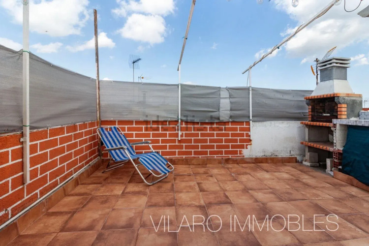 Chalet adosado en calle de Sant Damià