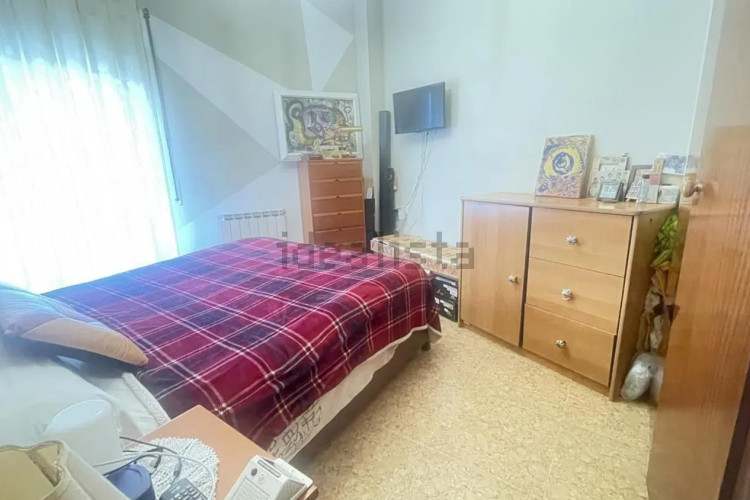 Piso en plaza del Mestre Serrat