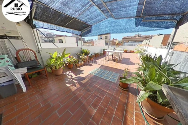 Piso finca local en el corazón de ca naurell, ! en Terrassa