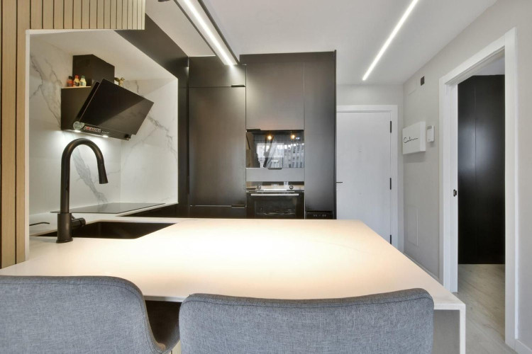 Calle de Sevilla, Egara