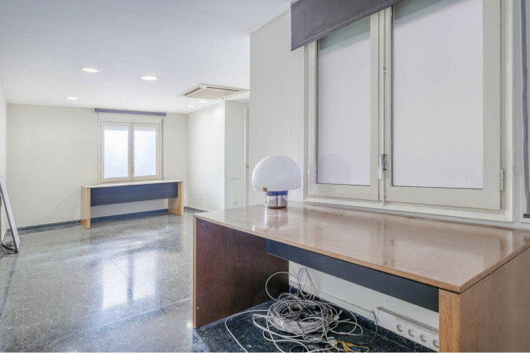 Pius XI, Vallparadu00EDs - Antic Poble de Sant Pere