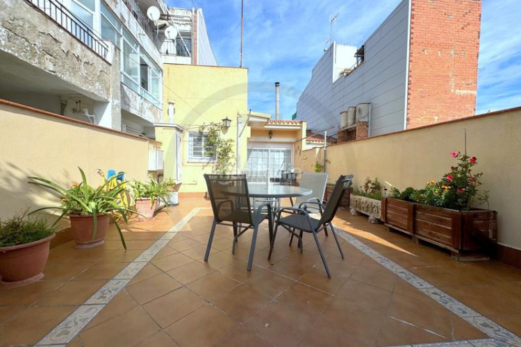 Casa adosada tu casa! en Sant Pere Nord Terrassa