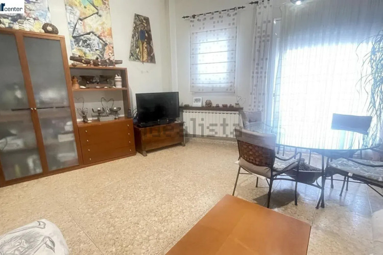 Piso en plaza del Mestre Serrat