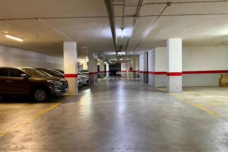 Piso en Av Lacetania,De La