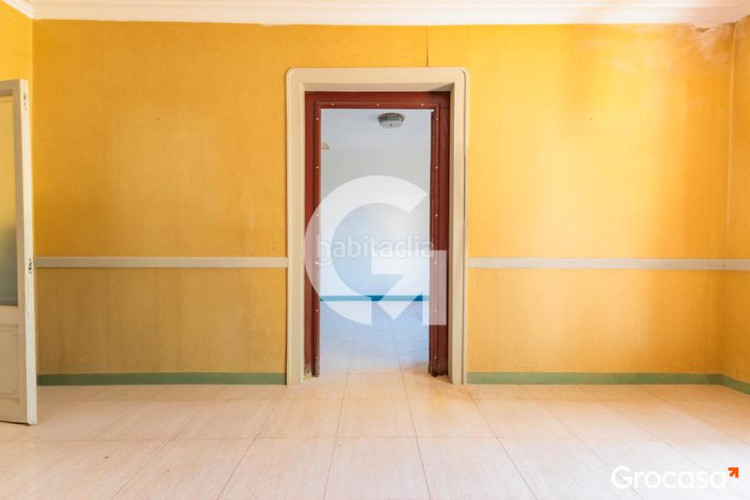 Piso oportunidad única dos pisos independientes en el centro en Terrassa