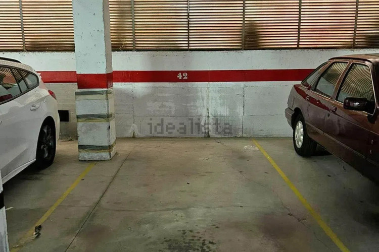 Piso en Barrio Les Arenes
