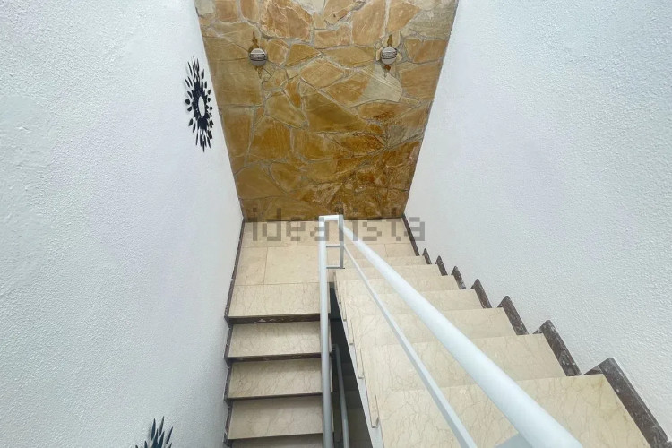 Casa independiente en carretera de Rellinars