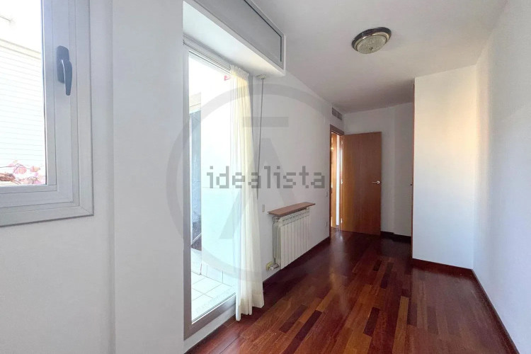 Piso en plaza del Vapor Ventalló