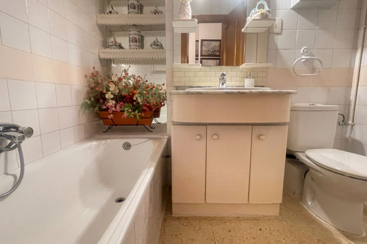 Rambla de Francesc Maciu00E0, Sant Pere Nord