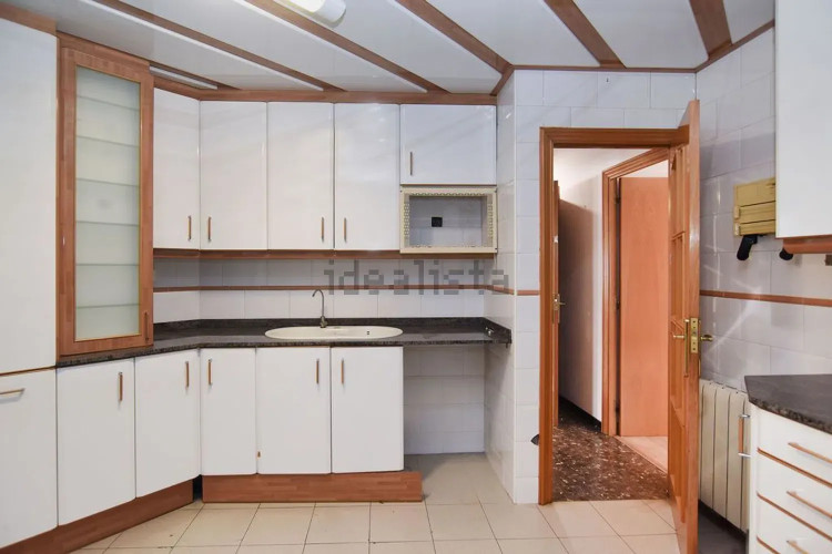 Piso en calle del Pintor Borrassà