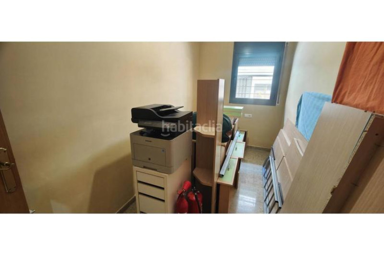 Piso  de 3 habitaciones con parking en Plaça Catalunya - Escola Industrial Terrassa