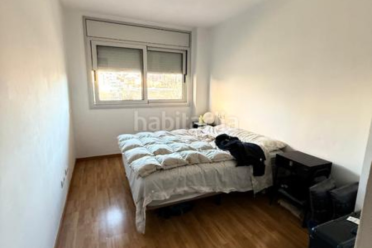 Piso en carrer de sant lluís 137 oportunidad para inversores: piso en Roc Blanc, en Terrassa