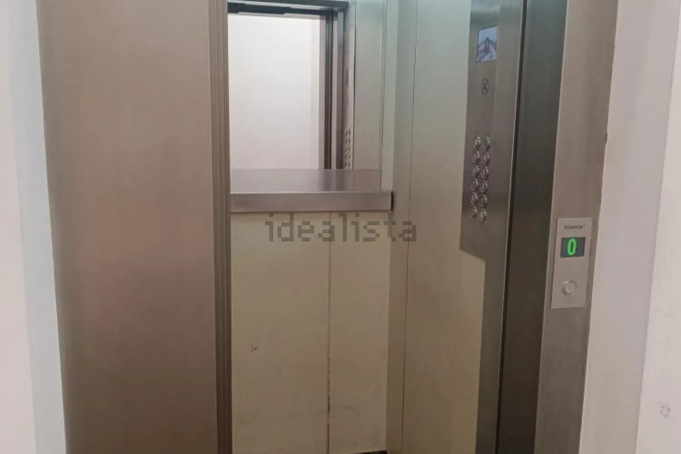 Piso en avenida de Josep Tarradellas