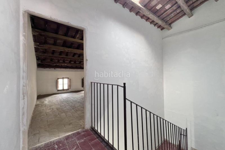 Casa junto a rambla de egara en Segle XX Terrassa