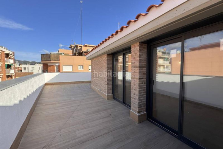 Dúplex en catalunya 74 dúplex de obra nueva e estrenar en sant pere en Terrassa