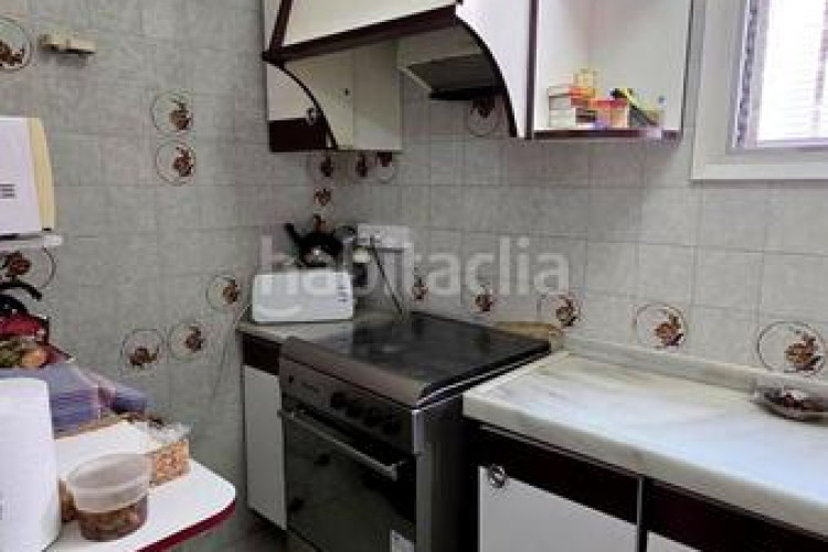 Casa  cantonera, ideal para 2 familias en Ca n'Anglada Terrassa