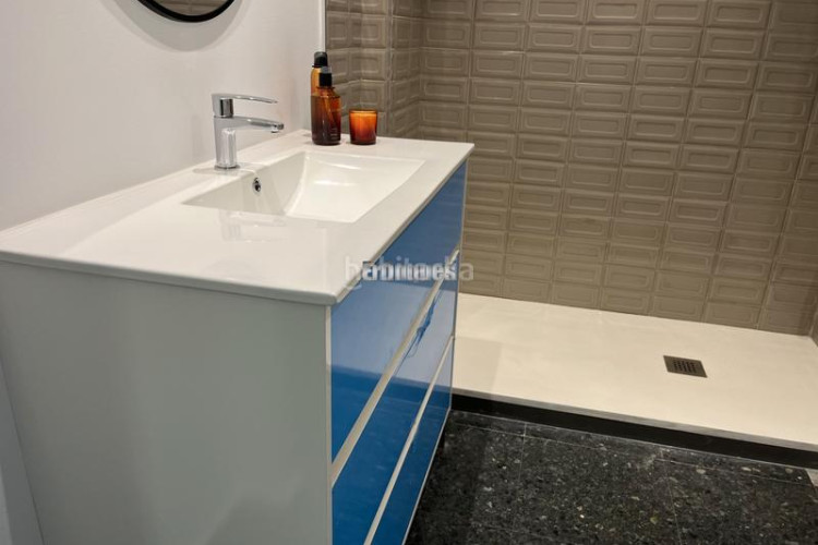Piso excelente piso en vallparadis con balcon y terraza. en Terrassa
