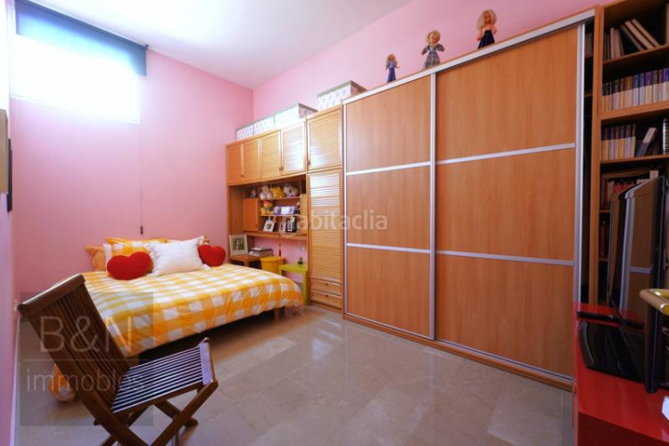 Dúplex espectacular terraza, garaje privado capacidad para 4 coches, vivienda amplia y luminosa! en Terrassa